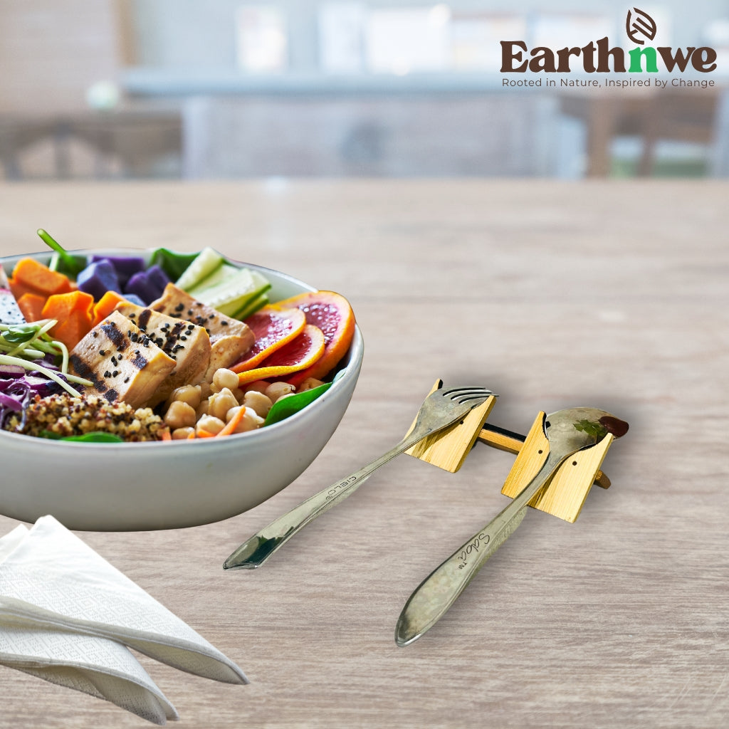 Bamboo cutlery organizer stand for dining tables