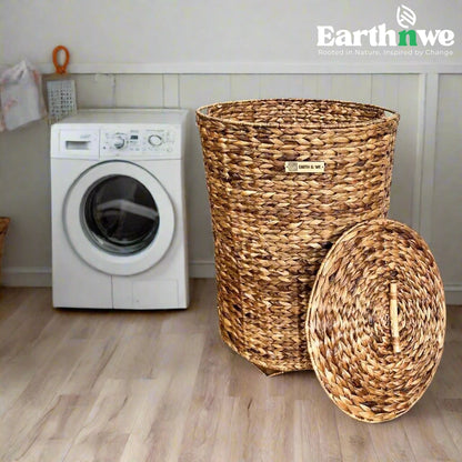 Laundry basket with lid, water hyacinth design